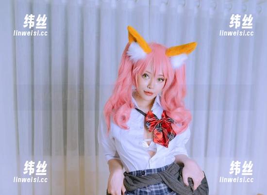 Byoru的写真资源：“美足”是全新的小魔法！