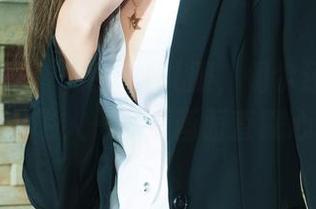 Ligui丽柜 – 兔子的礼服，偶尔还想做个空中飞人—高清画面直戳心！