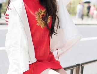 MiStar魅妍社 – 作品《泳池》，Mieko林美惠子再现泳池的“微妙时刻”，妆容还不至于化得太夸张吧？