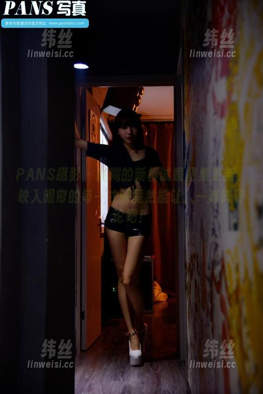 PANS摄影 - 糊糊的新模试镜图集更新，映入眼帘的每一寸都竟然能让人一阵阵评论吧！