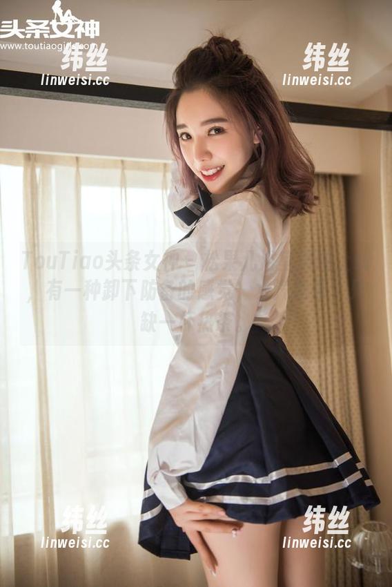 TouTiao头条女神 - 松果儿浴室美图上线，有一种卸下防备的感觉，水汽迷蒙，只缺一杯热茶。