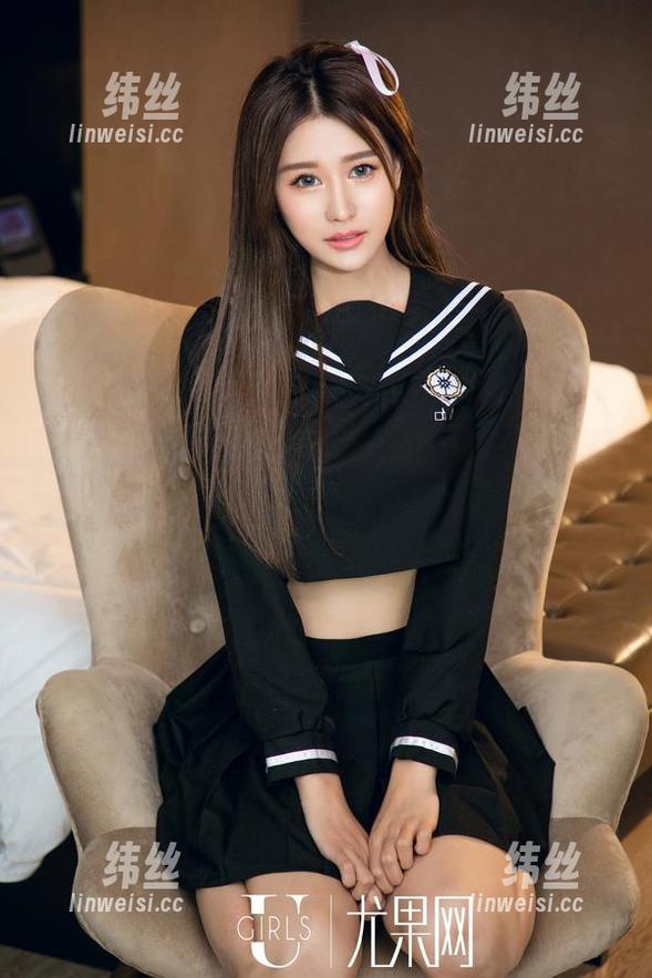 UGirls尤果网-叶籽亿 UGirls尤果网 - 看叶籽亿扮护士,原图里藏了多少小心思?