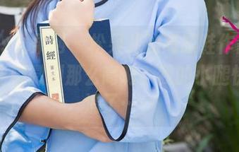 UGirls尤果网 – 松果儿的高跟鞋作品集，能不能稍微别那么高啊？我的小腿快吃不消了……