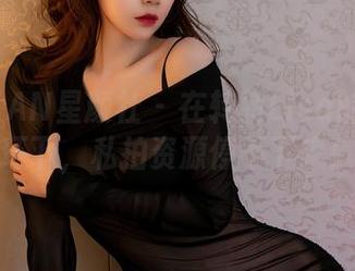 XINGYAN星颜社 – 在转转Lisa的短裤光环下，私拍资源停不下来！