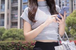 Xiuren秀人网 – 这组乔一一的粉色美图和作品，真想找家咖啡厅配合一下，画面太美了！