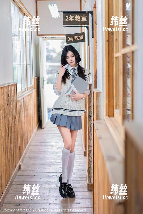 Xiuren秀人网 - 高清图册里的大橘BBKira足部：我从未对脚有如此强烈的好奇心