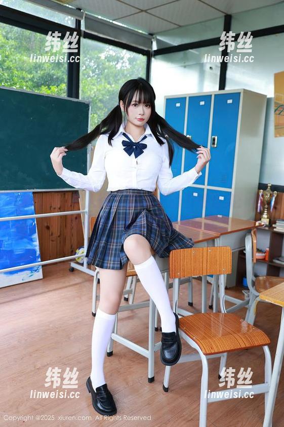 Xiuren秀人网 - 温心怡的厨娘合集：看她如何让锅碗瓢盆都唱歌