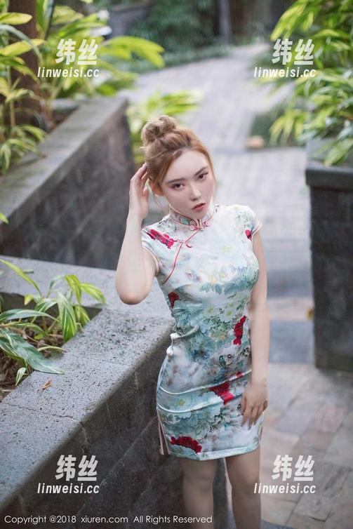 Xiuren秀人网 - 对于芝芝Booty的美腿和美臀，我已经无话可说，但这作品真心赞！