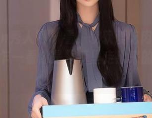 Xiuren秀人网 – 看！软软爱吃肉的清纯写真，乍一看像是从梦里走出来的小仙女！