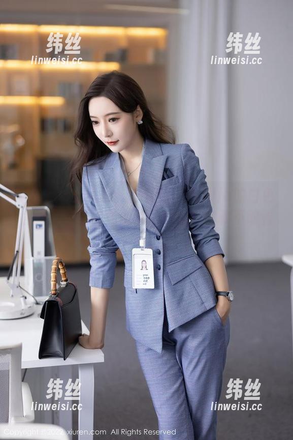 Xiuren秀人网 - 陆萱萱cecillia的白色世界：这套图免费试试，就问你敢不敢看？