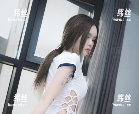Yuka(유카)的蓝蛋糕–红色沐浴，果然是‘作品’不‘作品’吧，来一发免费写真？