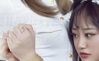 丽柜 – 浴缸与Vicky的完美工具，随手一拍拍出这样的写真，不得不说很厉害！