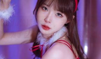 余多多Dudu的婚纱全套，未婚者早已下载无数次：为了自己的梦中婚礼而努力啊！