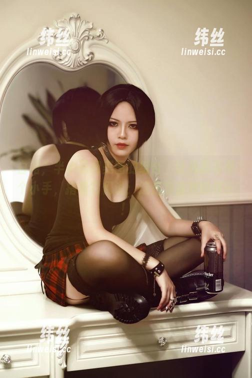 白裙，半半子和美图的组合，让我想要举个小手，指着它们说：这是我喜欢的样子！
