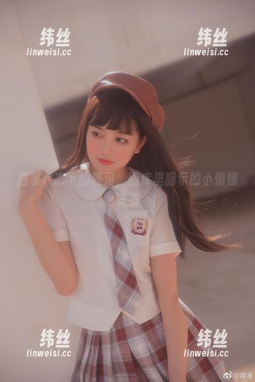 居家状态下的嘎潼，图库里暗示的小情愫满满