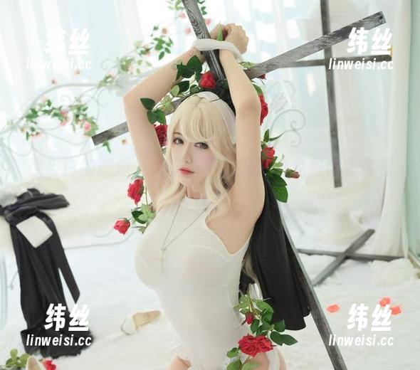 黑与白的邂逅，大梨子不是御姐的免费合集你看过没有？