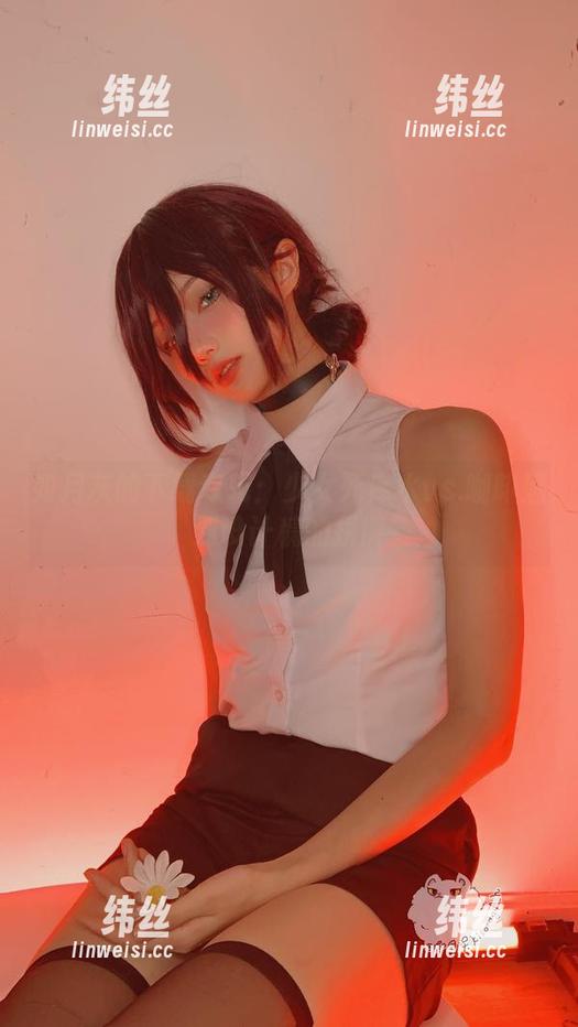 如月灰的下载专辑：少女死库水vs.咖啡洒到设计稿的拼博