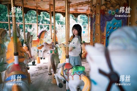 安曜曜丝袜写真，图册里每一帧：腿控的狂欢，哼，我为啥总是挑最贵的看呢？