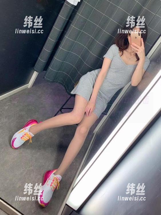 微密圈 - 女神时刻！小仙女ELaine出击，原图带你见证厨艺的另一面