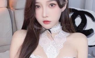 海边日常，小小奶瓶儿在线写真秀！