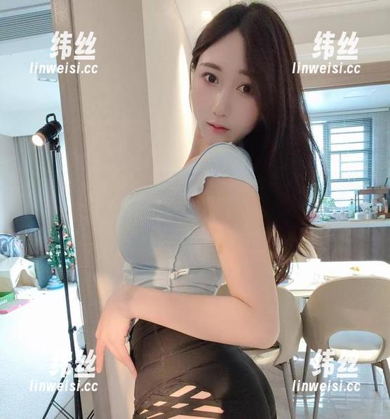 微密圈 - 黑色睡衣小玉吃果冻，福利一箩筐的图集，结果让我目瞪口呆。