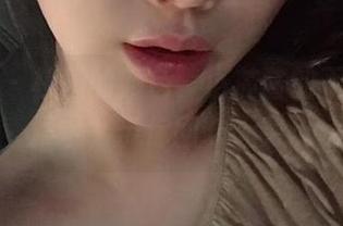 微密圈 – 校园的颜色，小芯酱的不可思议精选，带你回味无穷。