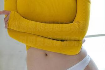 尤果网 – 精选黛斯羽的棉袜图包，今天不对脚臭进行研究！