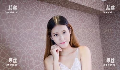 尤物馆 - 陆萱萱Cecilia的高跟鞋美图图集，可能让你怀疑自己的鞋柜里是不是缺了一双超模款！