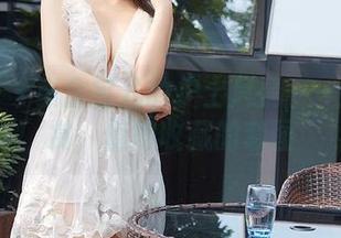 尤蜜荟 – 黄金宝儿的护士风情——美图大赏，值得收藏的套图
