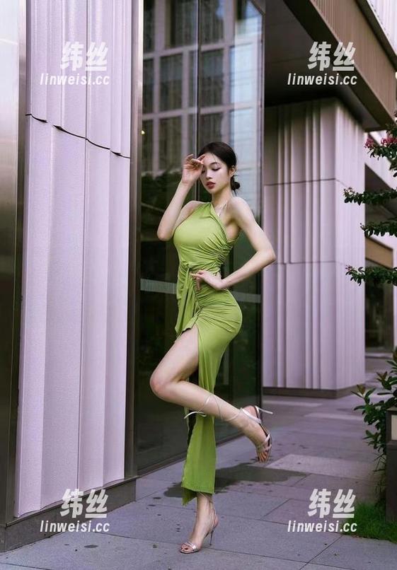 微密圈 - 徐珺大哥的护士套图：这身制服，不说你也懂。