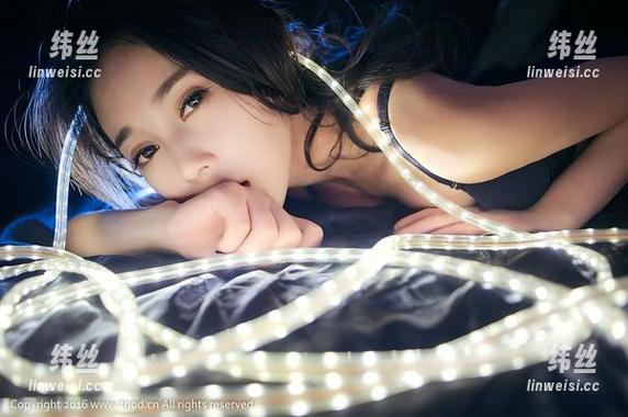 推女神 - Ann尤美体操服套图，简直是诱惑的代名词