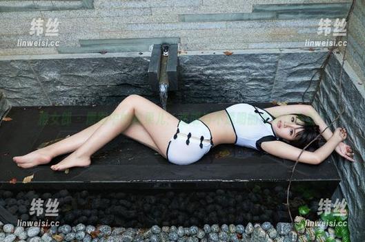 推女郎 - 原图中的松果儿：透明与不透明的界限在哪里？