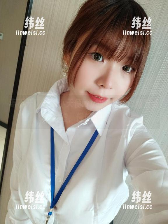 离不开！无颜小天使wy的礼服cos新更新，嘘，慢慢欣赏。