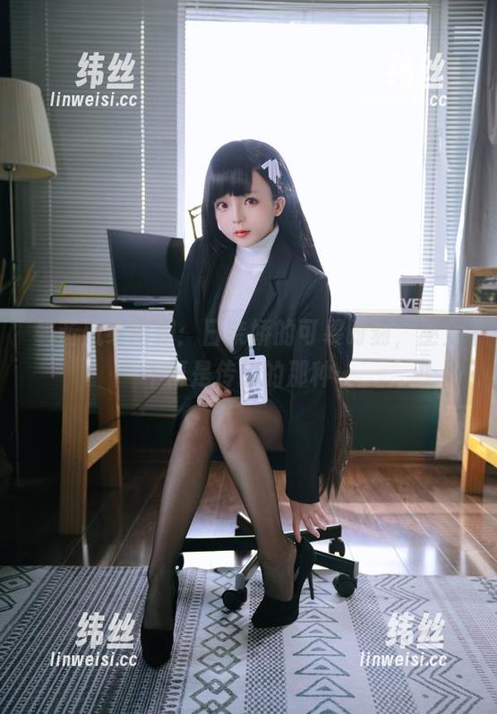 碧蓝航线图册：日奈娇的可畏时刻，巫女不再是传统的那种…