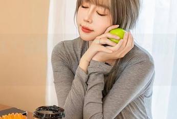 星颜社 – 玩转图集！安安Angel的修女照你敢不敢下载？
