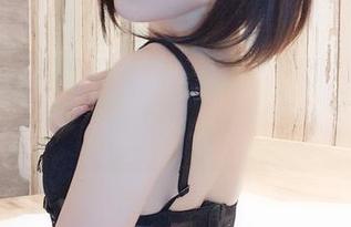木之本果：拍神社巫女的高清图集，就像捡到食物一样开心！