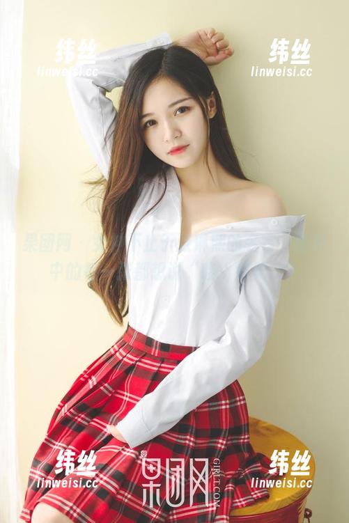 果团网 - 女神不止于张琳熙的名字，图包中的每一张都想说“哇，好美！”