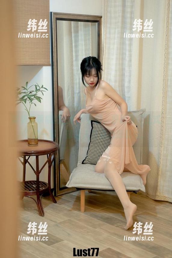 柒柒要乖哦的全套水手服，原图最“正式”的一刻，却让人有点心猿意马。
