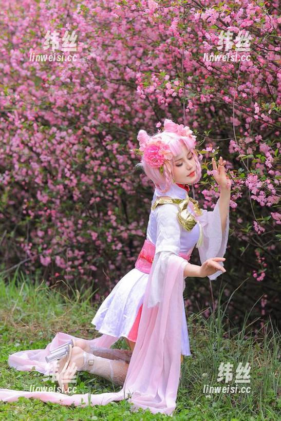 看着看着桃暖酱的花嫁原图，竟觉得这也太有趣了点吧