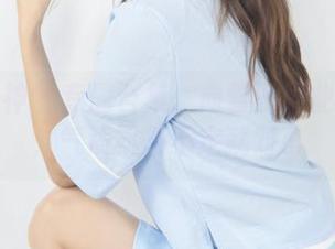 梦丝女神 – 专属合集：向雪的职业装写真，气质飘忽不定就对了