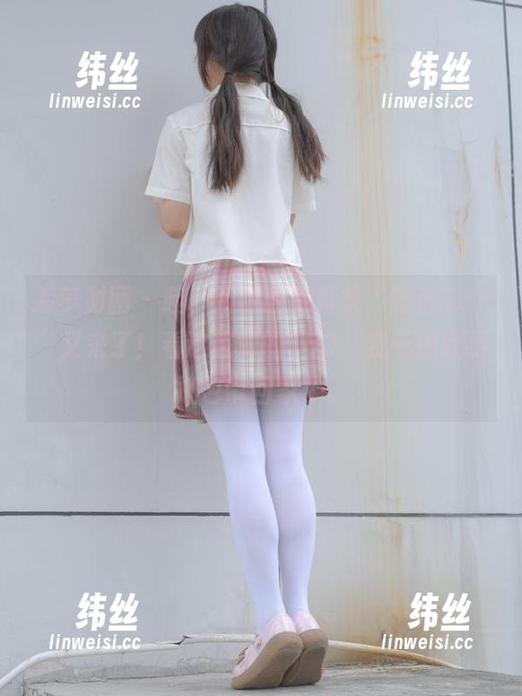 森萝财团-乃晴 森萝财团 - 哇,乃晴的写真集“晴涩001”又来了!看这超薄的15D,我干脆就要打包带回家了。