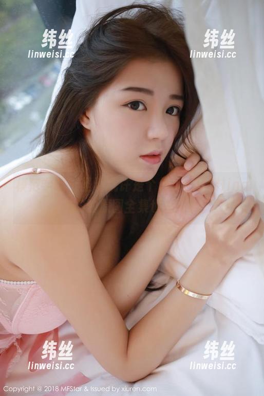 模范学院-lingyu69 模范学院 - 圣诞或许是个借口,欣赏lingyu69的原图全集也是如此。