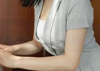 模范学院 – 灰丝写真，久久Aimee带你领略身姿之美，捉摸之间的暧昧