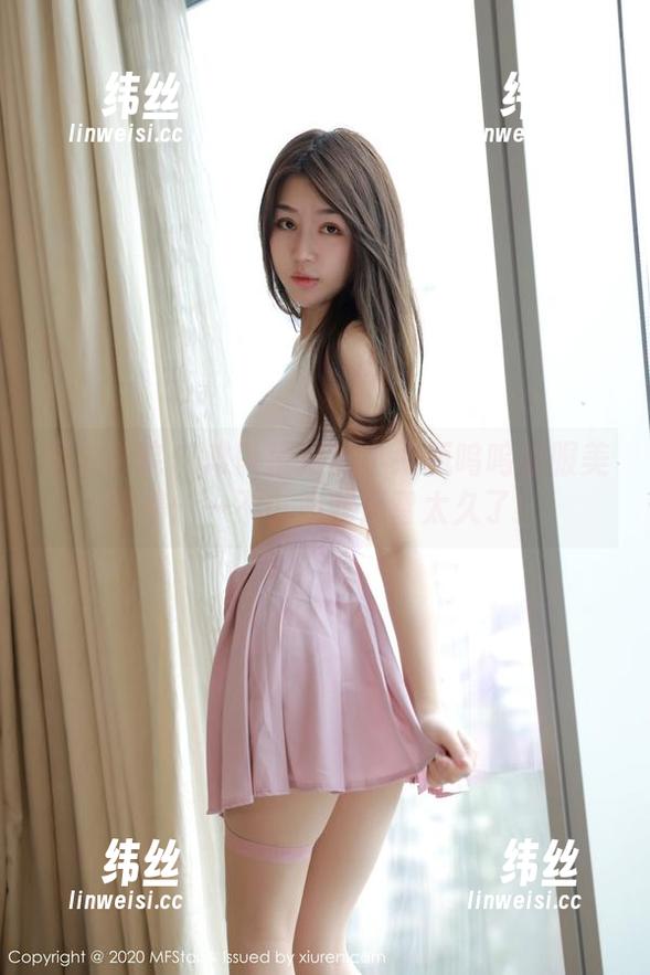 模范学院 - 难以抗拒的小奶瓶呜呜制服美图集：一不小心就停留太久了！