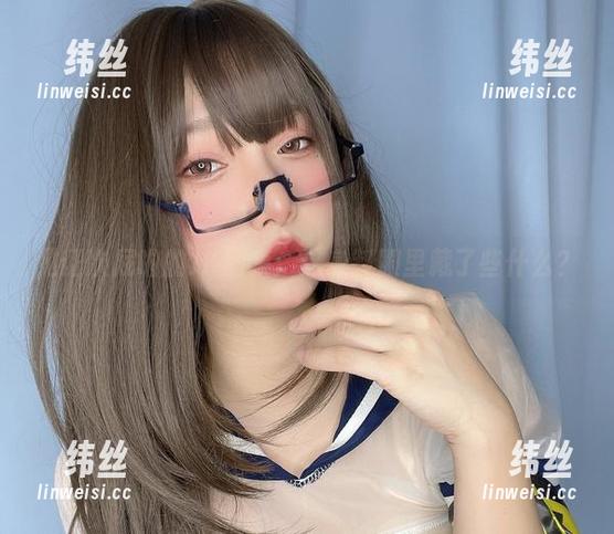 见证次屁啦的JK图集：这身制服里藏了些什么？