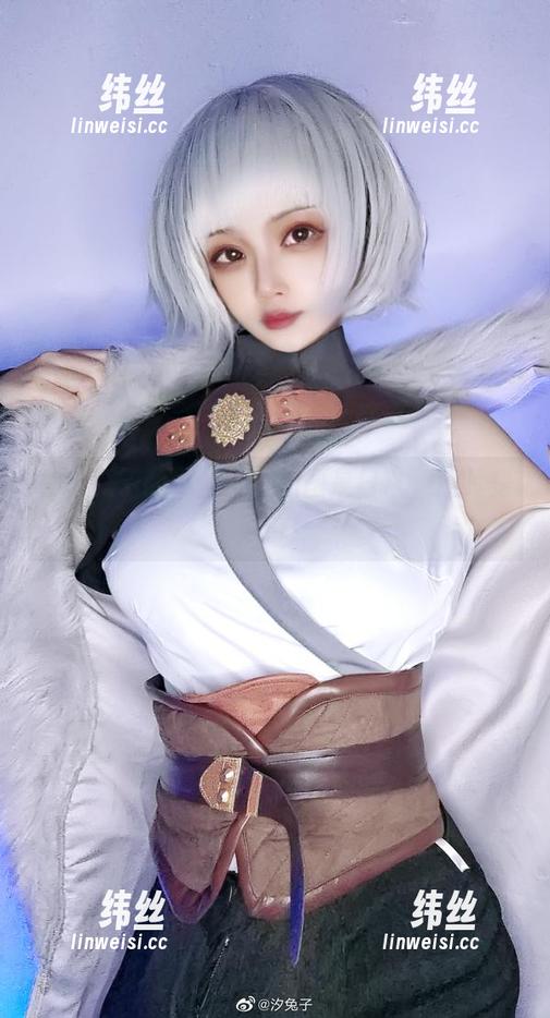 在汐兔子的办公室，原图是日常，照片是惊喜！
