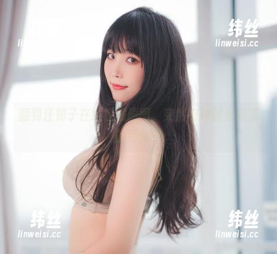 翻到汪知子在线校服原图，突然有种时光倒流的错觉？