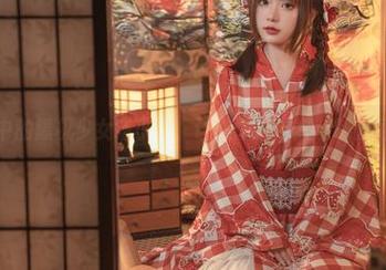美图中的爆机少女喵小吉，让你重新定义‘制服可爱’