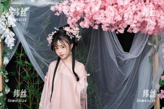 套图更新来啦！爆机少女喵小吉与莱莎的炼金工房2，这氛围不外乎也是在撒欢？