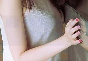 爱尤物 – 桃香子女仆资源：未必拿着抹布也不失优雅！